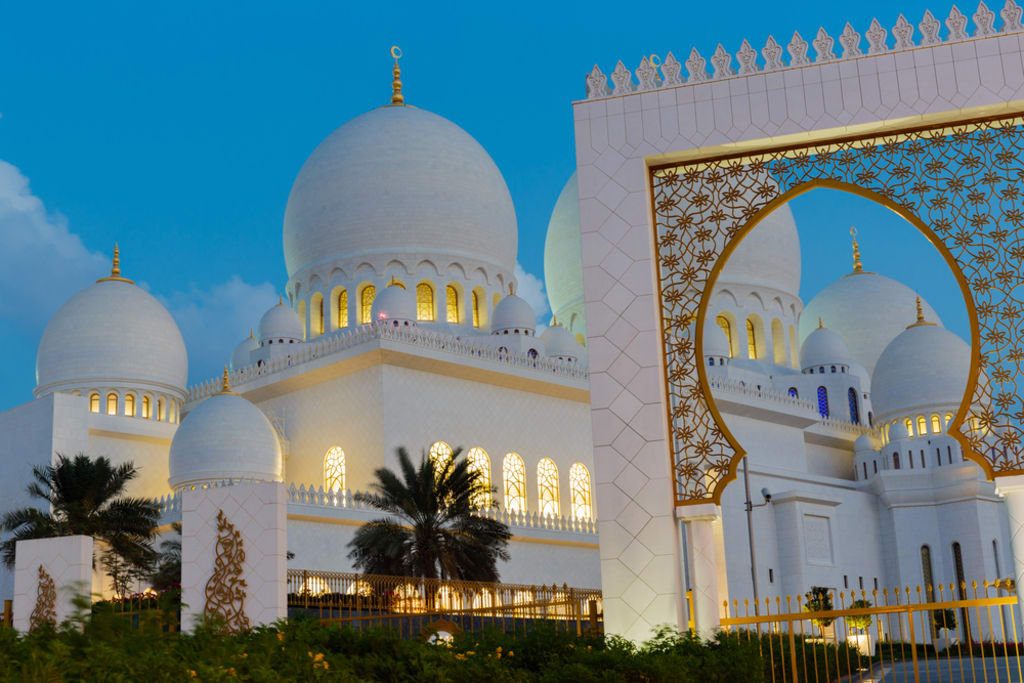 The Multifaceted Role of Mosques as Islamic Centers