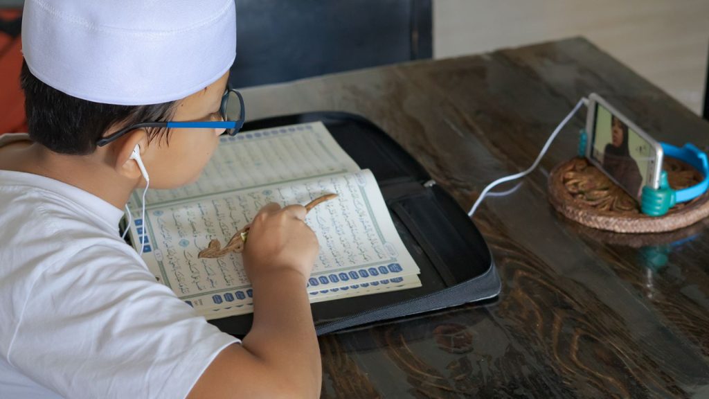 Benefits of Online Quran Classes with Tajweed for Kids